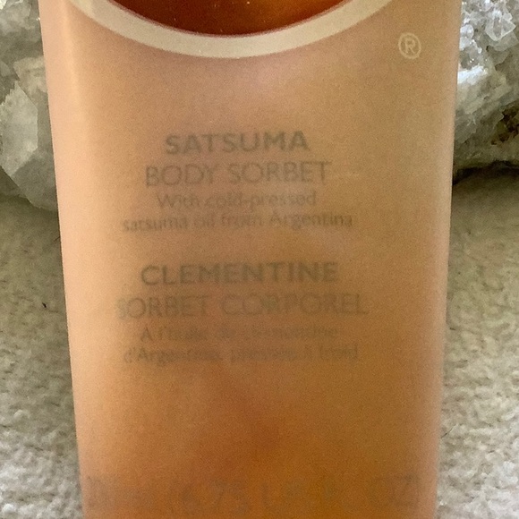 The Body Shop Juicy satsuma body sorbet - Picture 2 of 4